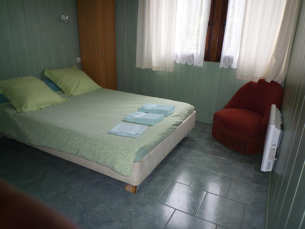 Chalet Du Montal Dun-les-Places Zimmer foto